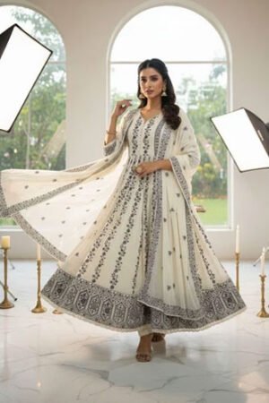 Ladies Cotton Thread Embroidery Kurti Pant Set