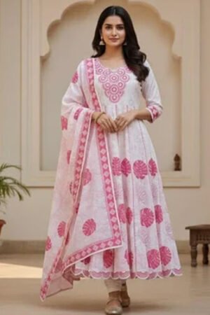 Ladies Cotton Blend Embroidery Kurti Pant Set